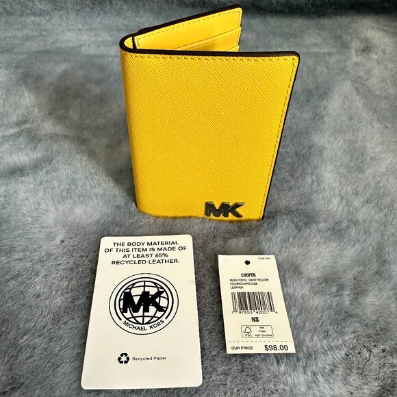 Michael Kors Daisy Yellow Cardholder - Picture 1 of 5